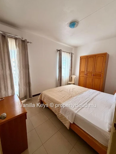 Spacious 4-Bedroom Apartment with Sea Views – Flic en Flac