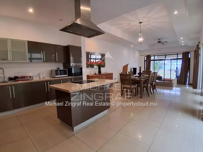 Beachfront Duplex Villa with Exceptional Views in Pointe aux Canonniers