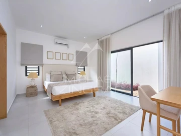 4 Bedroom Villa