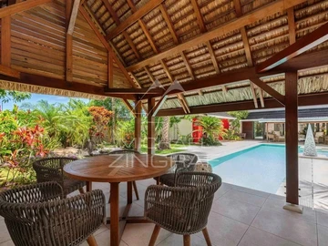 4 Bedroom Villa