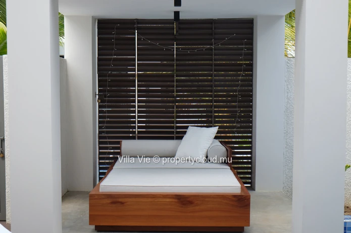 Péreybère - Spacious 3-bedroom duplex with private pool