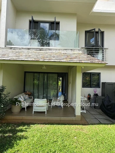 Townhouse de 3 chambres à vendre , Azuri Ocean & Golf Village, Roches Noires