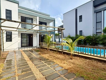 4 Bedroom Villa