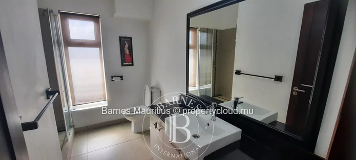 GRAND BAIE - Charmant penthouse - 3 chambres
