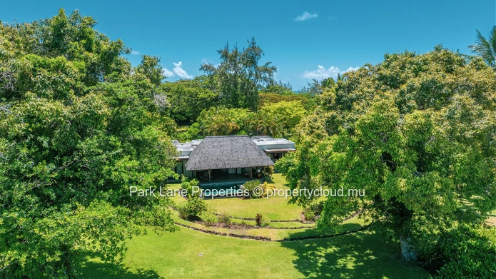 Luxury IRS Four Seasons Villa Suite with Private Pool, Golf & Ocean Views