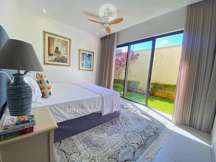 Villa for rent - Petit Raffray