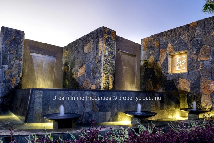 Prestigieuse Villa Standing Construite Au Clos Du Littoral 2 A Grand Baie – Ile Maurice