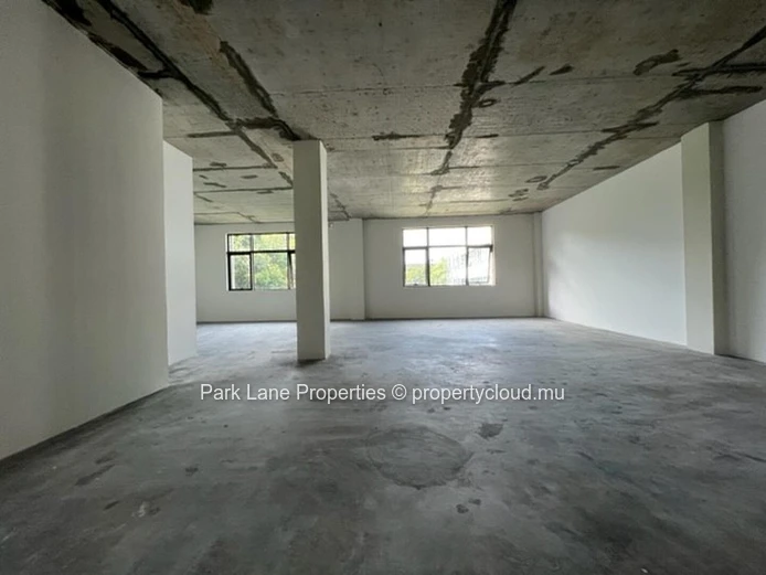 Modern office space for rent in newly built Moka commercial complex