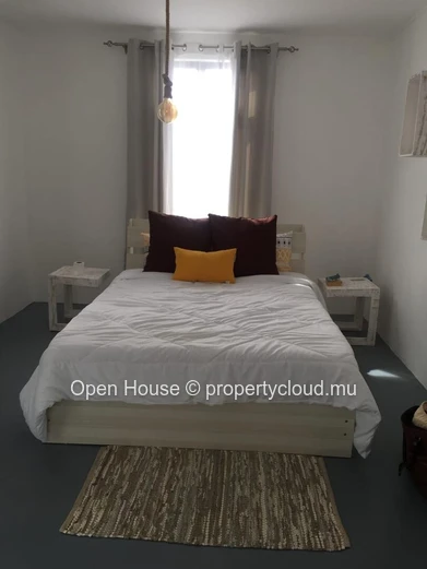 "Charming Mauritian Villa with Private Pool in Pamplemousses - Don't Miss Out!"