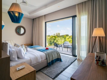 4 Bedroom Villa