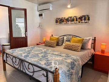 7 Bedroom House