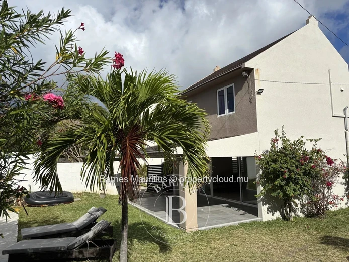 BLUE BAY - 2 Bungalows avec piscine - 8 chambres
