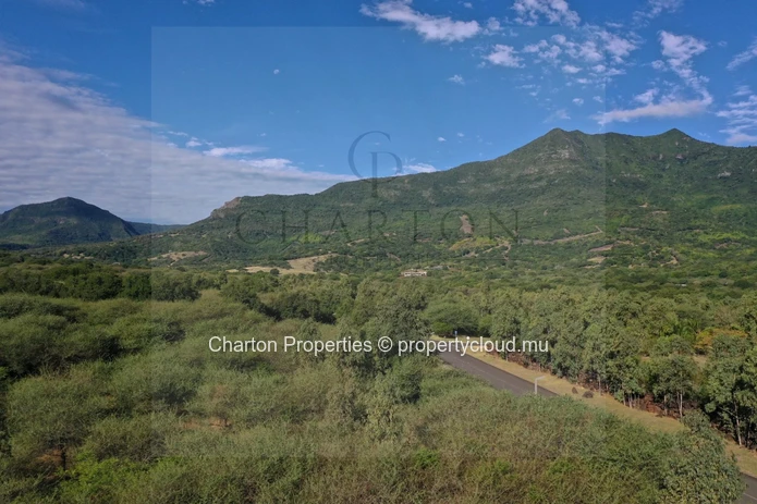 Villa d'exception de 4 chambres avec vue panoramique sur Le Morne et l'Océan Indien