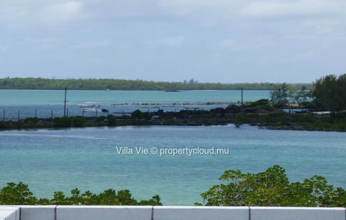 Mellville - Villa face à la mer de 4 Chambres