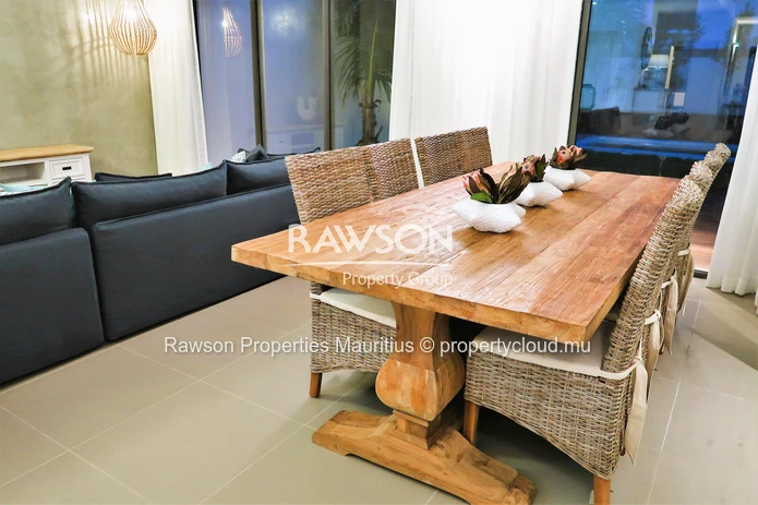 Townhouse Meublée De 3 Chambres | Jardin & Piscine | Mont Choisy | Mi Août 2026