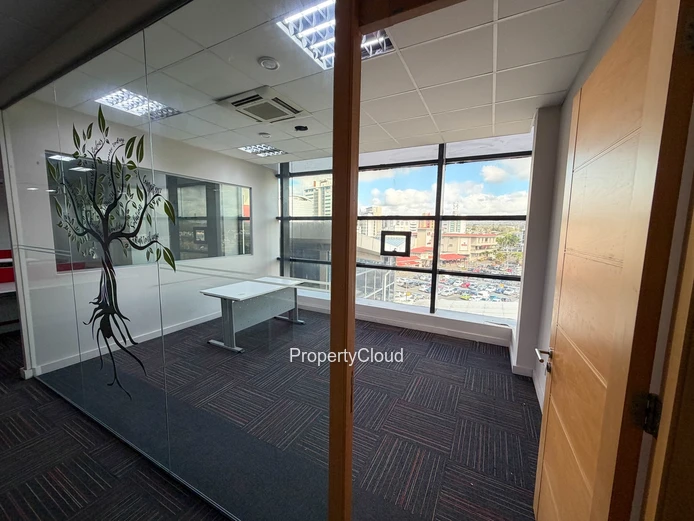430 Sqm Office For Rent, Nexteracom Tower 3, Ebène Cybercity