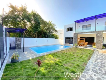 4 Bedroom Villa