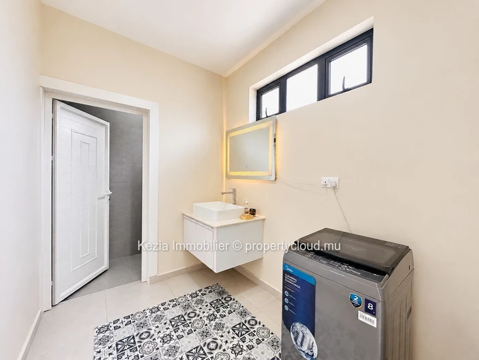 | A CONTEMPORARY VILLA NEAR THE BEACH | This exceptional contemporary villa is ideally located just a short distance ...