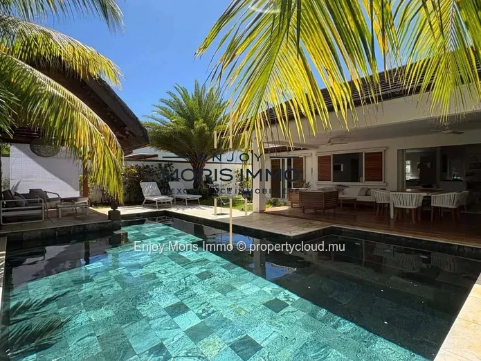 Grand Baie – Villa 3 Chambres Avec Piscine À Louer – Clos Du Littoral