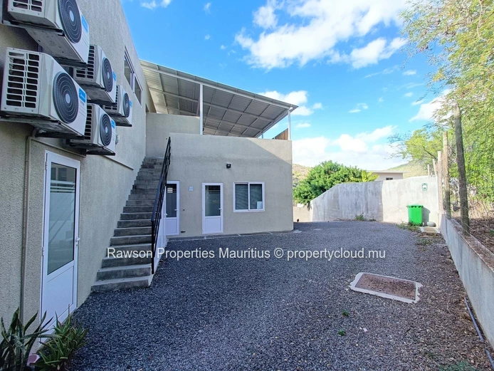27m² Office To Let in Grande Rivière Noire