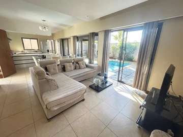 3 Bedroom Villa