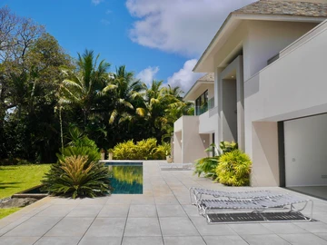 4 Bedroom Villa