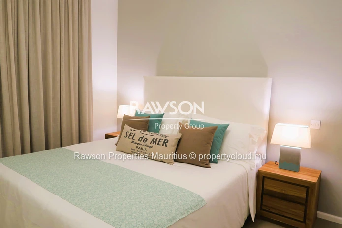Townhouse Meublée De 3 Chambres | Jardin & Piscine | Mont Choisy | Mi Août 2026