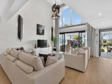 4 Bedroom Apartment