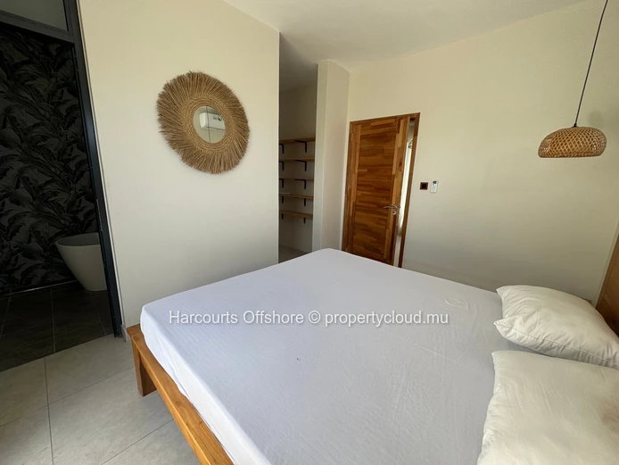 Spacieuse Villa de 3 Chambres avec Piscine Privée & Parking
