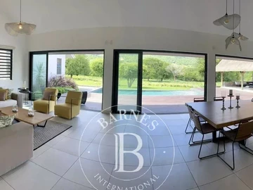 Villa de 4 Chambres