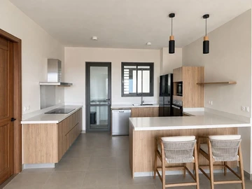 3 Bedroom Apartment