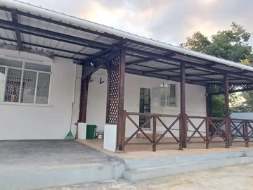 Charming 3-Bedroom Single-Storey House for Rent – Beau Bassin