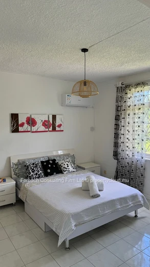 Maison individuelle 3 chambres avec piscine & jardin – Résidence Azure Bleu