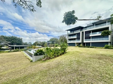 4 Bedroom Apartment