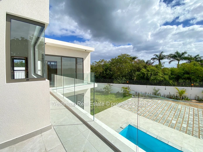 Grand baie - A vendre Villa neuve moderne de 3 chambres en suite