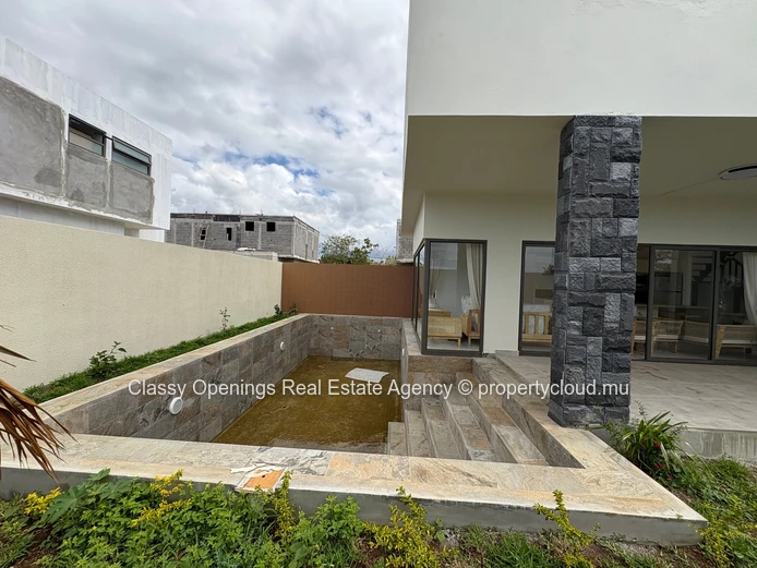 Duplex lumineux 4 ch à Grand Baie — terrasse et piscine