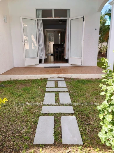 Duplex meublé de 100 m² avec piscine à louer à Mont Choisy