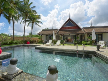 Superbe propriété avec vaste jardin, Club Med d'Albion