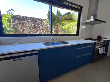 4 Bedroom Villa