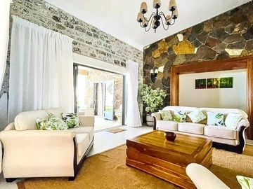 3 Bedroom Villa