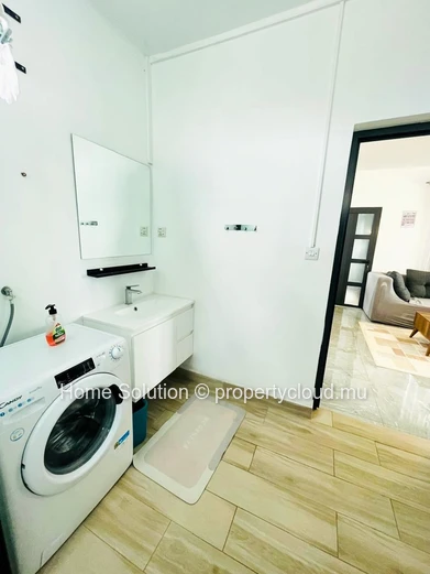 Exclusivité Rare à Pérybère : Appartement de Standing avec Grand Jardin Privé