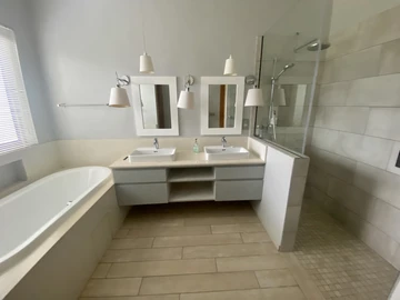 Appartement de 3 Chambres