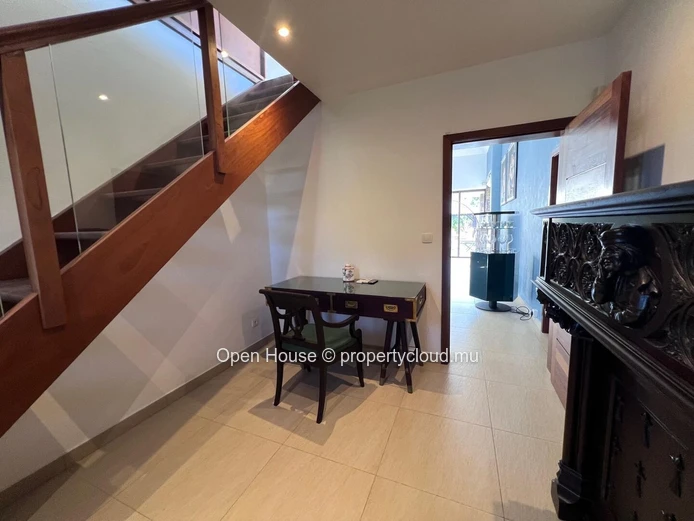 Villa d'architecte 4 chambres avec piscine à vendre à Péreybère