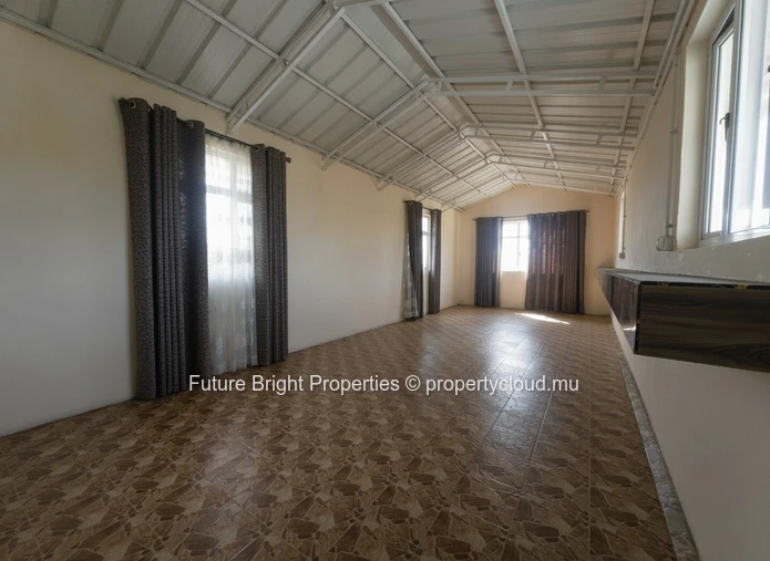 Maison de 5 chambres à vendre à Poudre d'Or Hamlet