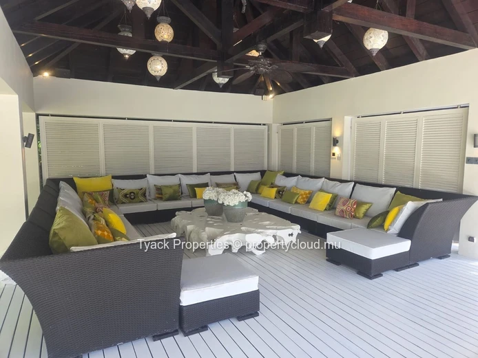 Exceptional Luxury IRS Villa with 5 En-Suite Bedrooms and Private Pool in Anahita Beau Champ