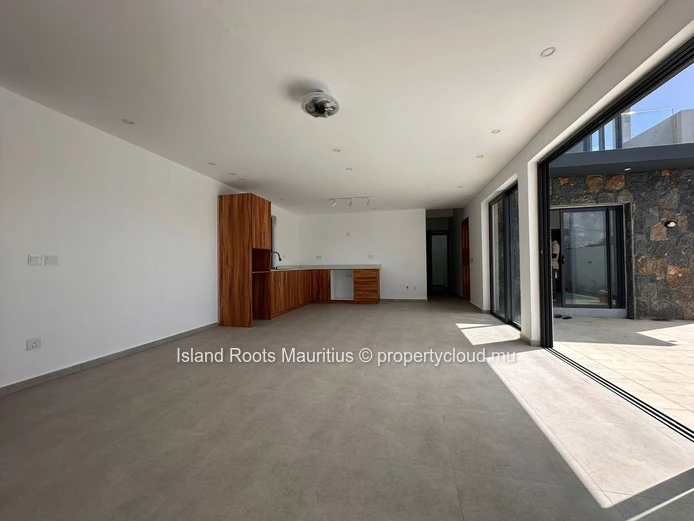 À vendre : belle maison de trois chambres avec piscine à Cap Malheureux.
