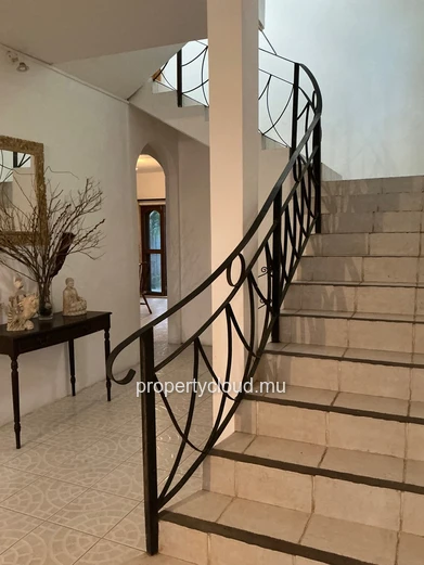 FOR SALE, 4-bedroom villa in Trou aux Biches, 500m from the beach