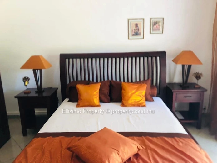 Villa 4 chambres à louer à Pointe aux Canonniers – 3 000 € / mois