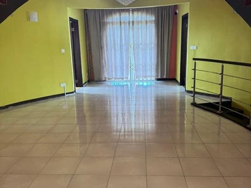 Maison de 6 Chambres