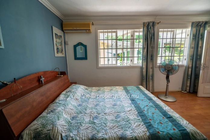 Péreybère - Charmante maison familiale avec studio et grand terrain tropical arboré